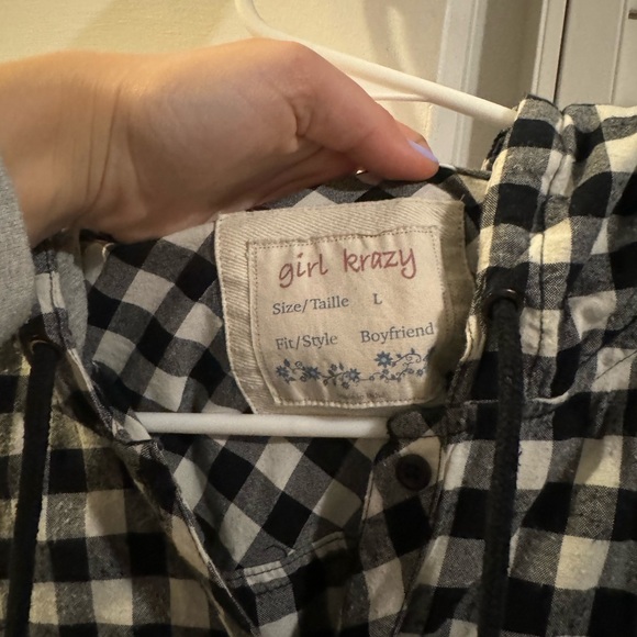 Black and white checkered flannel with hoodie hood - Picture 3 of 3